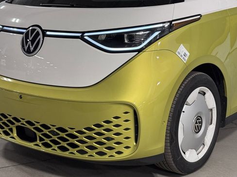 New 2025 Volkswagen ID. Buzz 1st Edition image 67