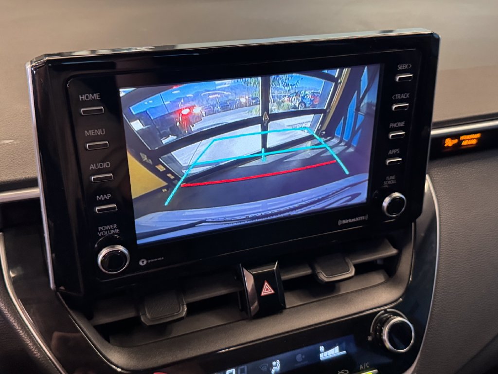 Used 2021 Toyota Corolla LE FWD image 13