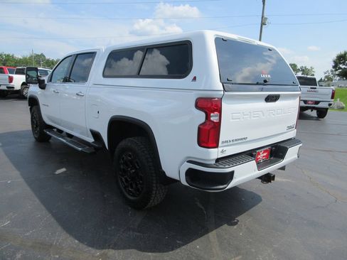 Used 2022 Chevrolet Silverado 2500 High Country AWD/4WD image 8