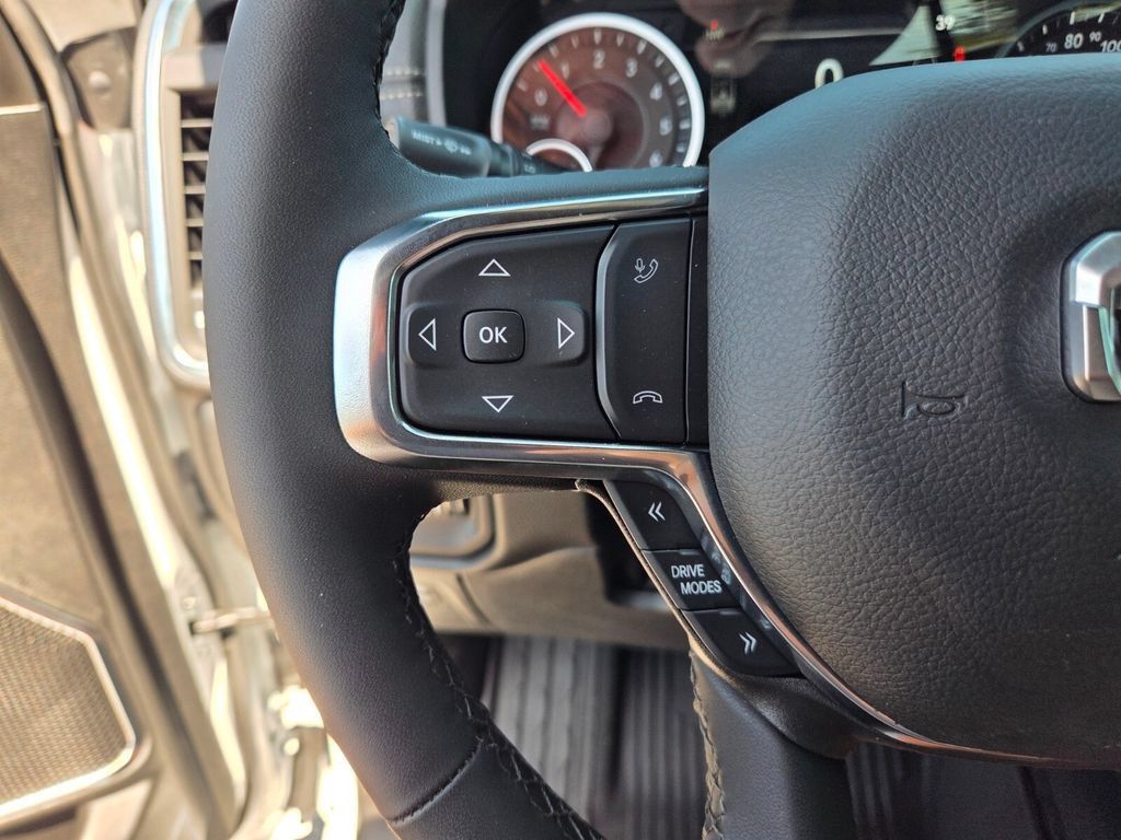 Used 2026 RAM 1500 Laramie w/ Sport Appearance Package AWD/4WD image 31