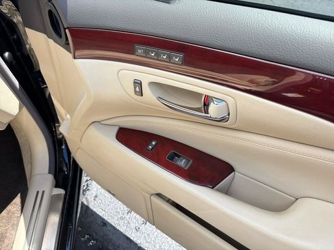 Used 2012 Lexus LS 460 L w/ Luxury Pkg RWD image 15