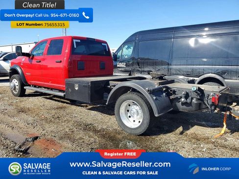 Used 2022 RAM 5500 Tradesman w/ Chrome Appearance Group image 3