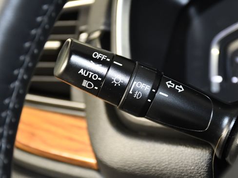 Certified 2022 Honda CR-V Touring image 22