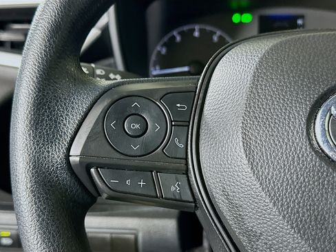 Used 2024 Toyota Corolla LE FWD image 16