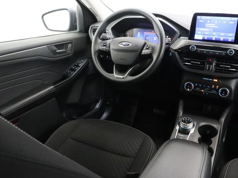 Used 2025 Ford Escape Active image 31