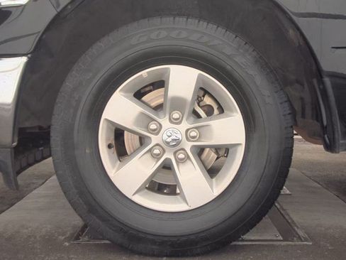 Used 2023 RAM 1500 Classic SLT w/ Trailer & Traction Group AWD/4WD image 11