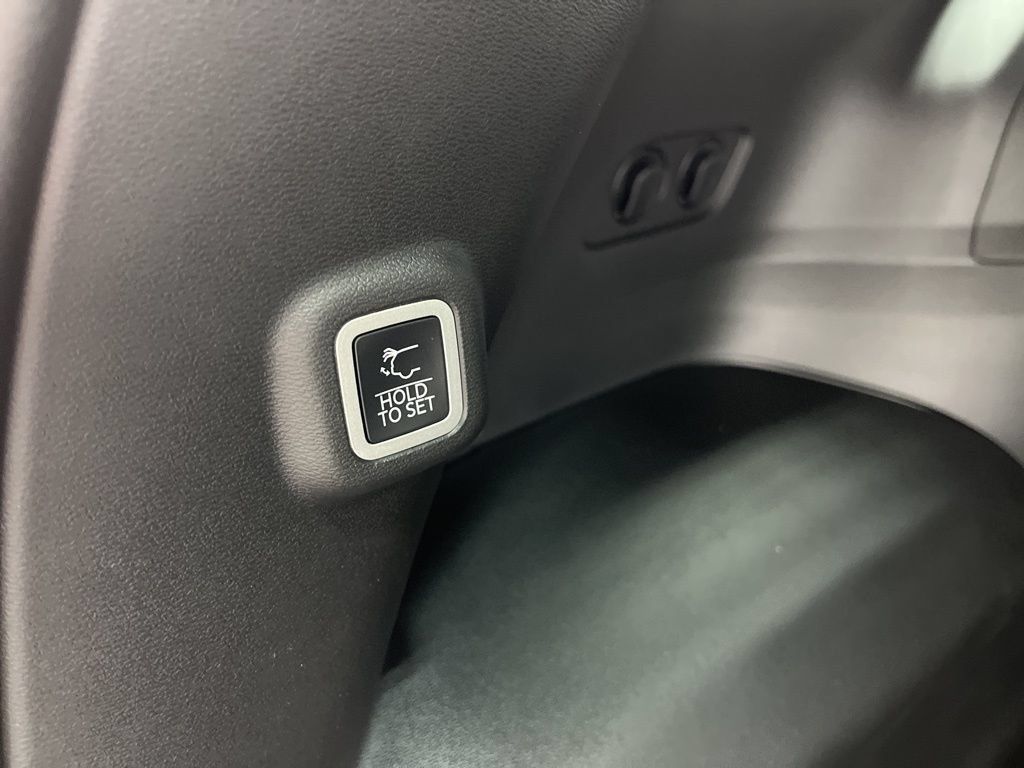 New 2026 Jeep Cherokee Limited AWD/4WD image 27