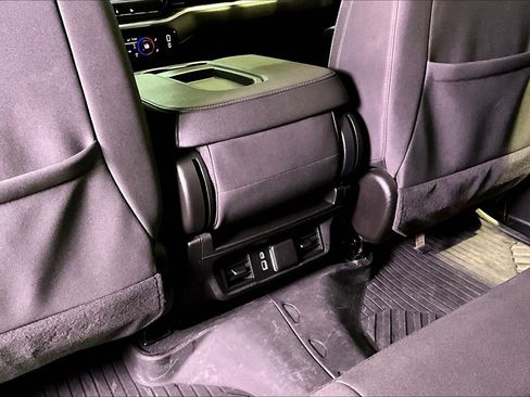 Used 2025 Chevrolet Silverado 2500 LT AWD/4WD image 12