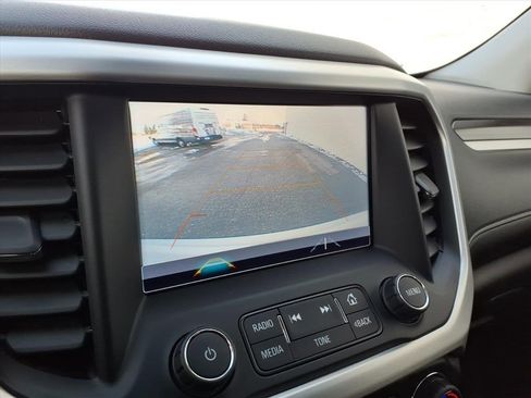 Used 2019 GMC Acadia SLT image 21