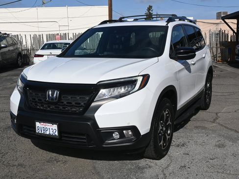 Used 2021 Honda Passport Touring image 3