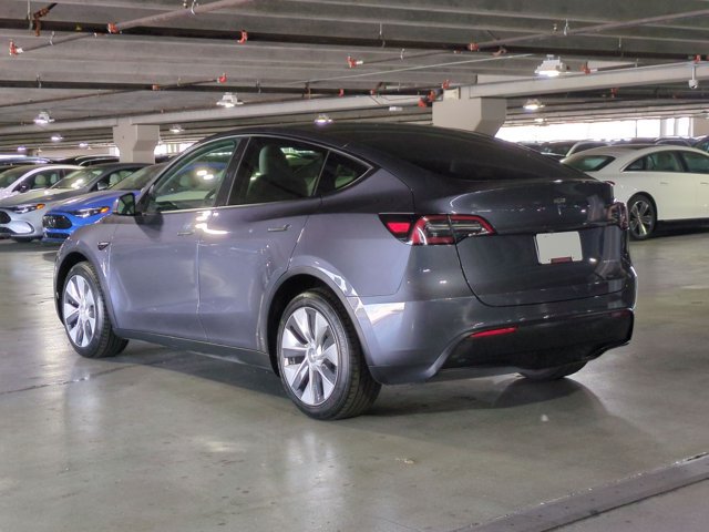 Used 2023 Tesla Model Y Long Range AWD/4WD image 8