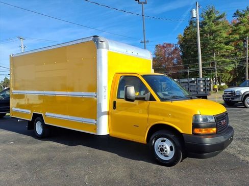 Used 2021 GMC Savana 3500 Extended w/ Power Convenience Package RWD image 7