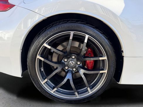 Used 2019 Nissan 370Z NISMO image 20