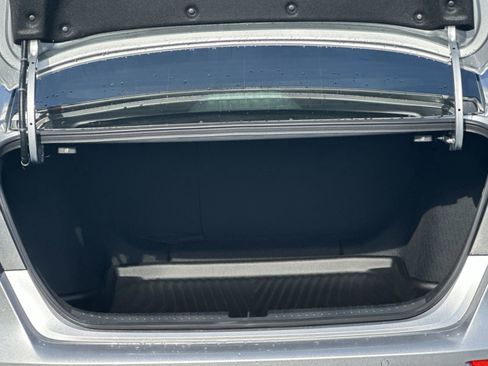 New 2025 Honda Accord EX-L image 9