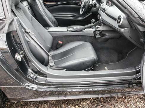 Used 2024 MAZDA MX-5 Miata RF Grand Touring RWD image 30