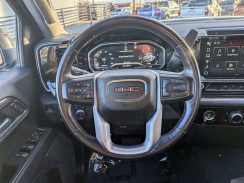 Used 2022 GMC Sierra 1500 Elevation w/ LPO, Elevation Black Package image 19
