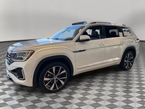 New 2026 Volkswagen Atlas SEL Premium R-Line AWD/4WD image 5