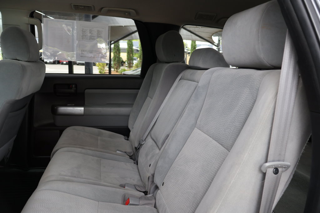 Used 2019 Toyota Sequoia SR5 AWD/4WD image 48