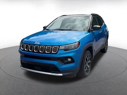Used 2025 Jeep Compass Limited AWD/4WD image 6