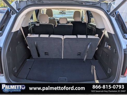 Used 2021 Ford Explorer 2WD image 12