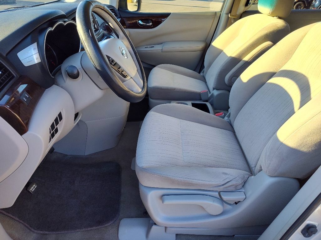 Used 2016 Nissan Quest SV FWD image 9