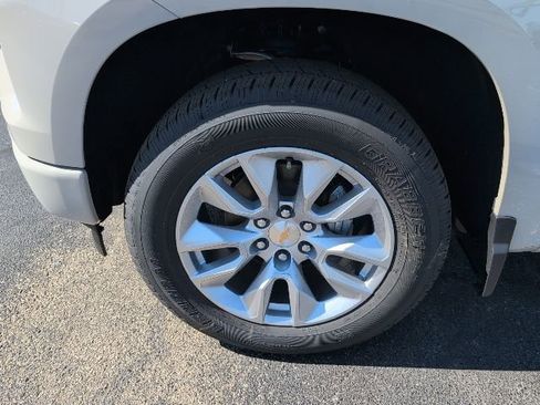 New 2026 Chevrolet Silverado 1500 Custom image 3