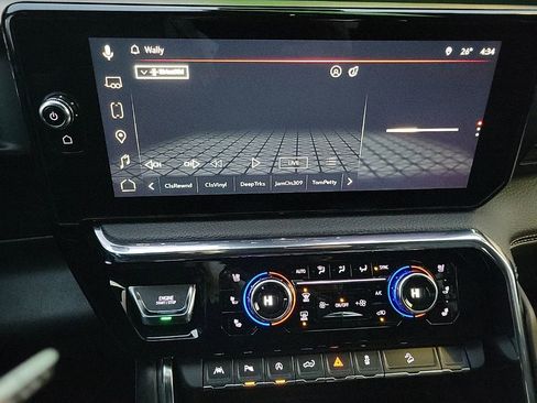 Used 2025 GMC Sierra 1500 Denali w/ Technology Package image 13