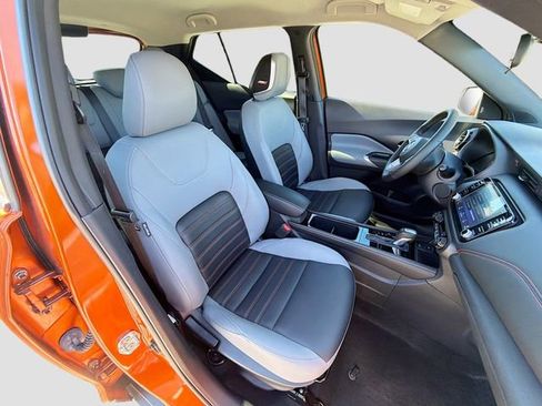 Used 2021 Nissan Kicks SR w/ SR Premium Package image 14