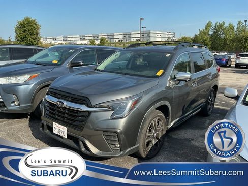 Used 2023 Subaru Ascent Limited w/ Technology Package AWD/4WD image 1