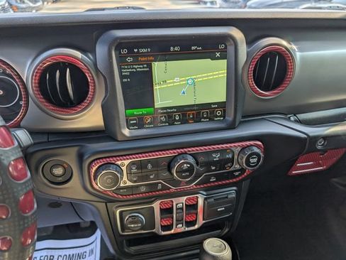 Used 2022 Jeep Wrangler Unlimited Sport AWD/4WD image 16
