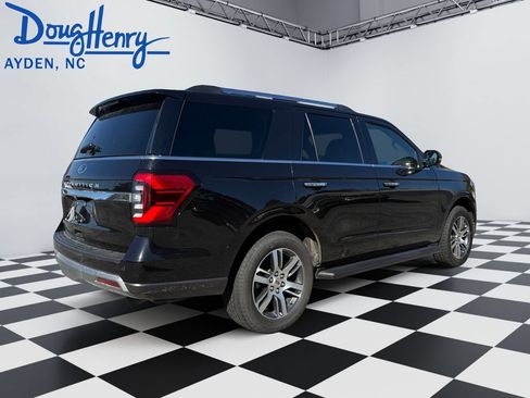 Used 2024 Ford Expedition Limited AWD/4WD image 5