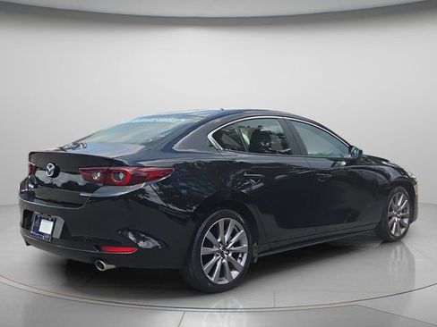 Used 2023 MAZDA MAZDA3 s FWD image 7