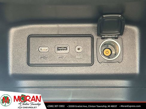 Certified 2023 Chevrolet Equinox LT AWD/4WD image 28