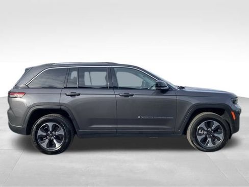Used 2024 Jeep Grand Cherokee Limited 4xe image 8