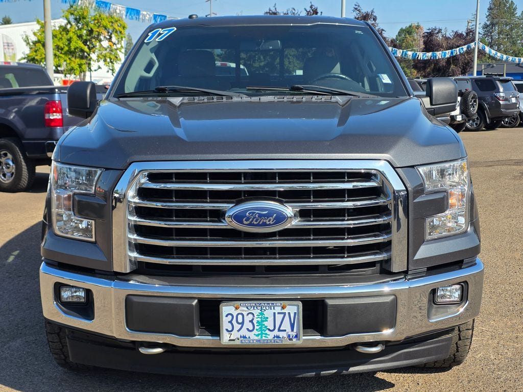 Used 2017 Ford F150 XLT w/ Equipment Group 302A Luxury AWD/4WD image 7