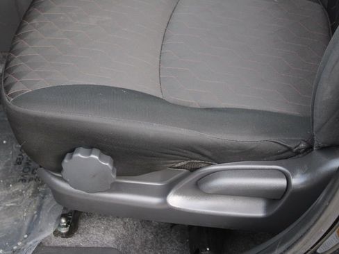 Used 2022 Mitsubishi Mirage LE image 15