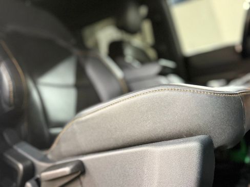 Used 2021 Ford Bronco Badlands image 48