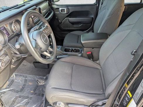 Used 2022 Jeep Wrangler Unlimited Sport image 15