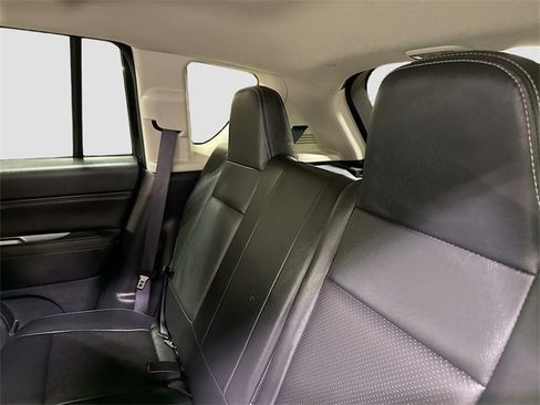 Used 2017 Jeep Compass High Altitude image 21