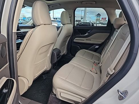 Used 2024 Lincoln Corsair Reserve w/ Equipment Group 201A image 10