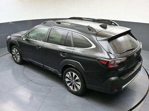 Used 2025 Subaru Outback Limited image 45