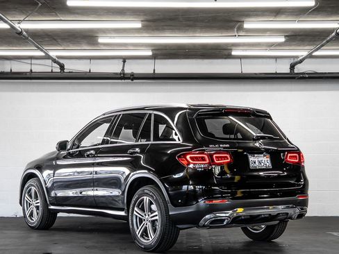 Used 2020 Mercedes-Benz GLC 300 4MATIC image 3