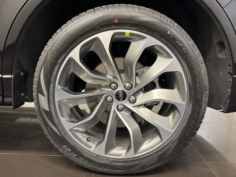 New 2026 Lincoln Aviator Premiere w/ Jet Appearance Package image 7