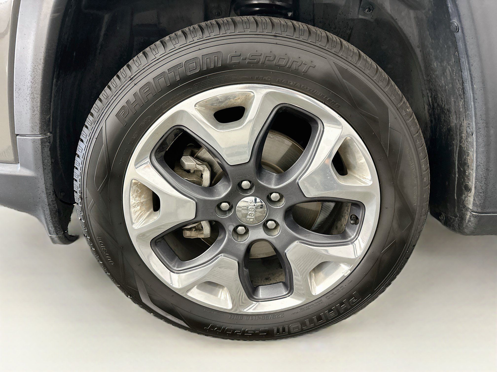 Used 2021 Jeep Compass Limited w/ Sun and Sound Group AWD/4WD image 35