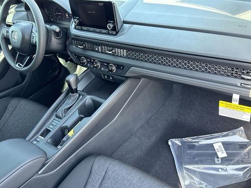 New 2025 Honda Accord SE image 6