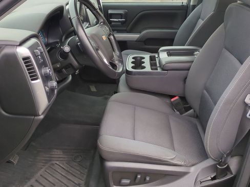 Used 2019 Chevrolet Silverado 1500 LT w/ All Star Edition image 18