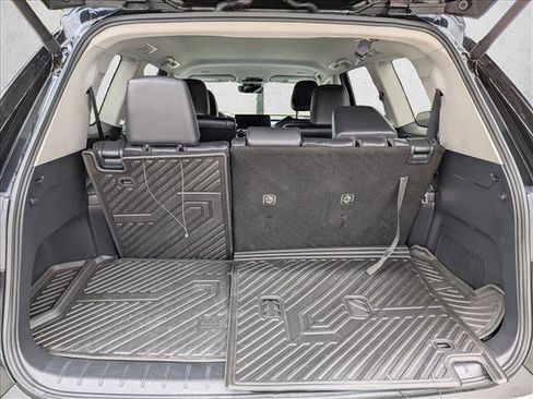Used 2025 Toyota Grand Highlander FWD image 6