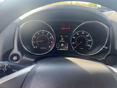 Used 2018 Mitsubishi Outlander Sport ES image 26