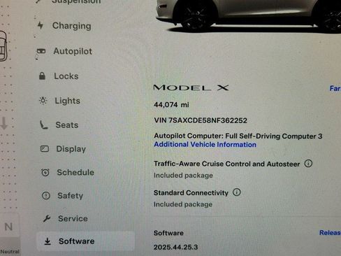 Used 2022 Tesla Model X AWD/4WD image 13