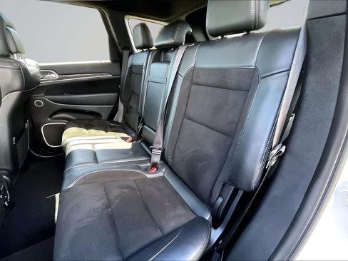 Used 2019 Jeep Grand Cherokee SRT AWD/4WD image 13